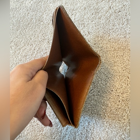 Louis Vuitton Monogram Marco Bi Fold Men’s Wallet - Picture 8 of 11